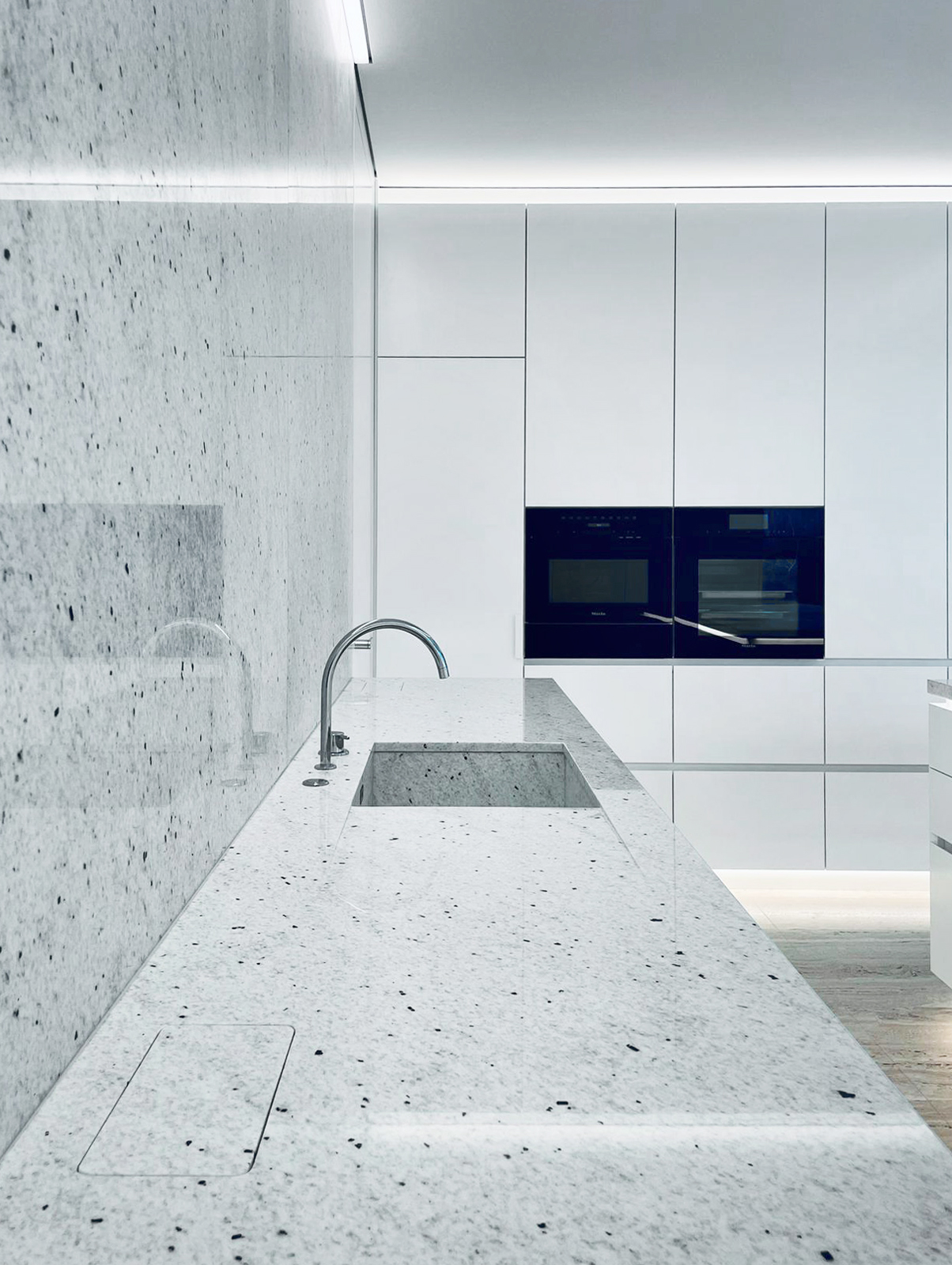 DHM5 – KUCHYNĚ 01